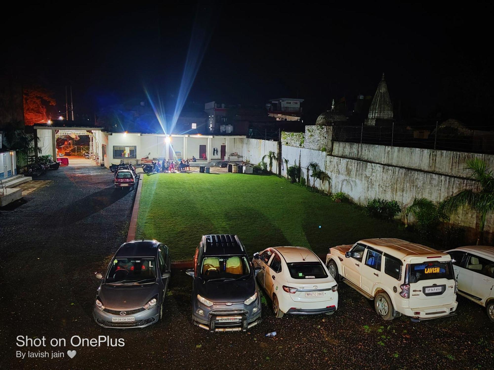 Hotel Modi Palace, Chanderi Mp Kültér fotó