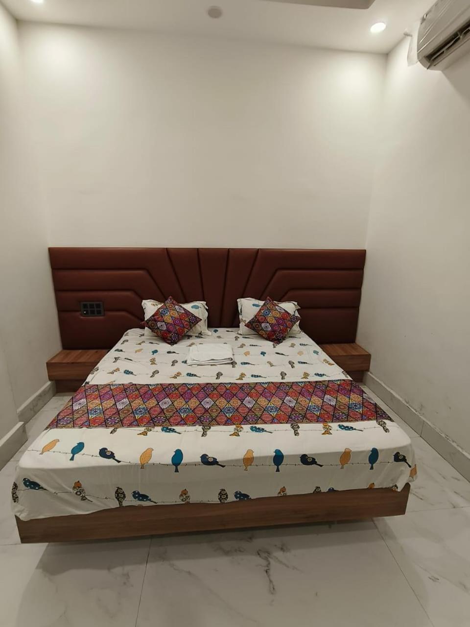 Hotel Modi Palace, Chanderi Mp Kültér fotó